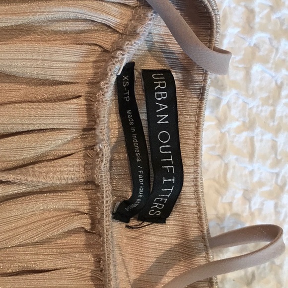 URBAN OUTFITTERS LONG SHIMMERY ROMPER - Picture 7 of 8